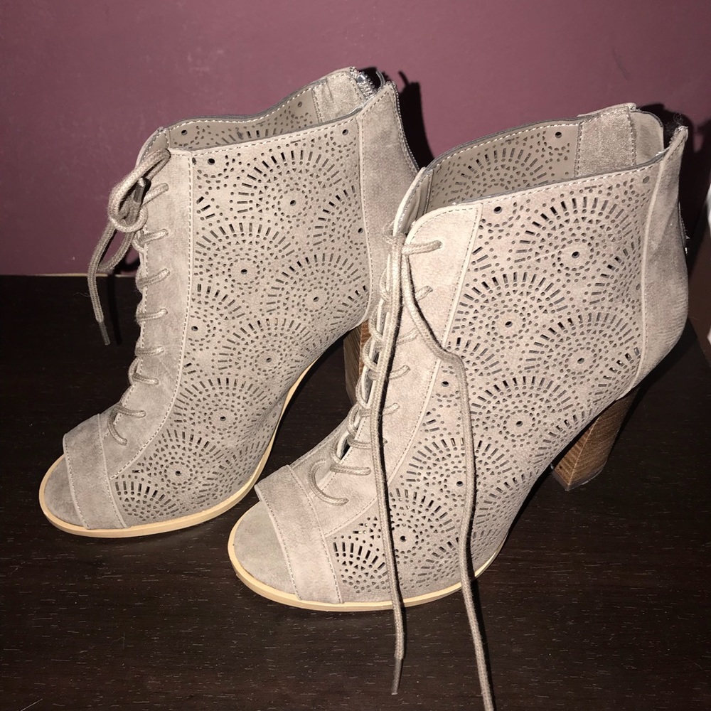 Booties - Picture 3 of 4